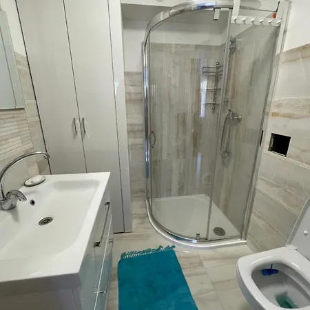 Apartament Figa * וגורזבו